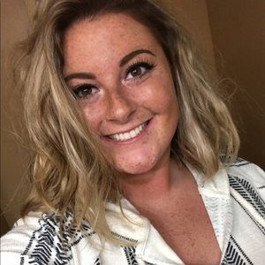 Meet your Posher, Quinci